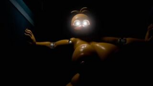 chica chasing in the toilets - Five Nights at Freddy's animation on Crohasit