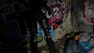 Extractor In An Alley - Five Nights at Freddy's animation on Crohasit