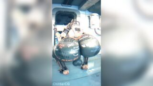 Poker Face Robot twerking his huge ass - Titanfall animation on Crohasit